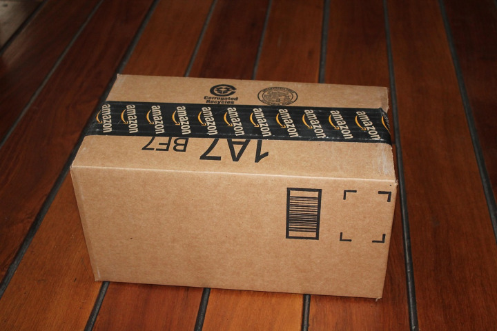 ecommerce packaging boxes order fulfillment
